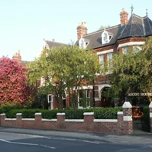 Ascot House Royaume-Uni